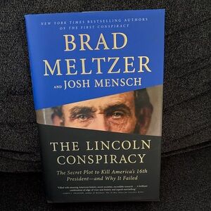 Brad Meltzer & Josh Mensch — The Lincoln Conspiracy (Blue & Black Cover)